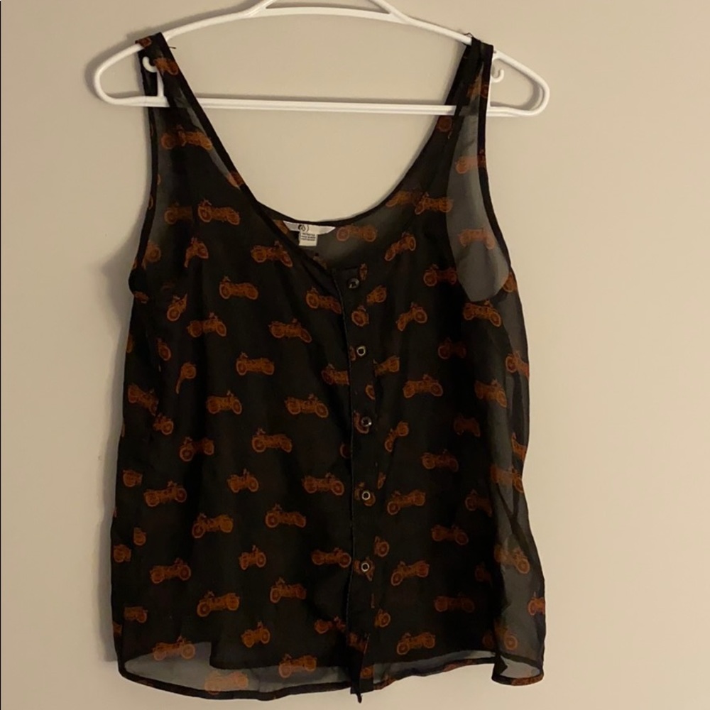 Volcom tank